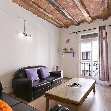Paral-lel Hotel