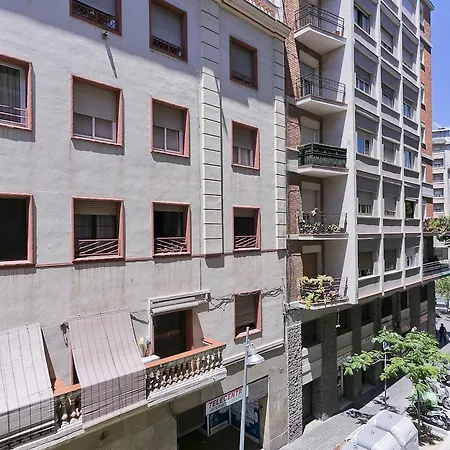 Paral-lel 2* Barcelona