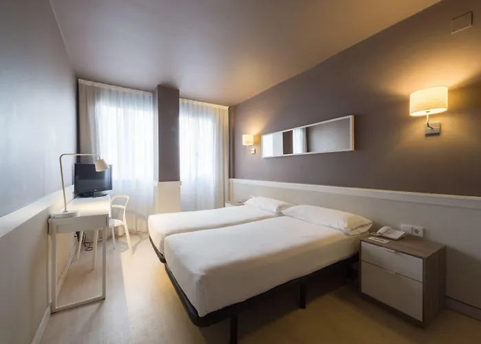 Paral-lel 2* Barcelona