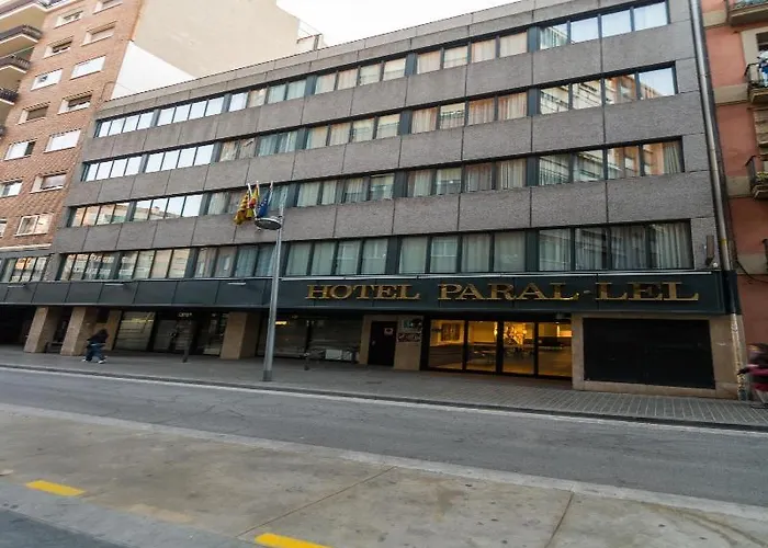 Hotel Paral-lel 2*