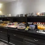 Paral-lel Hotel 2*