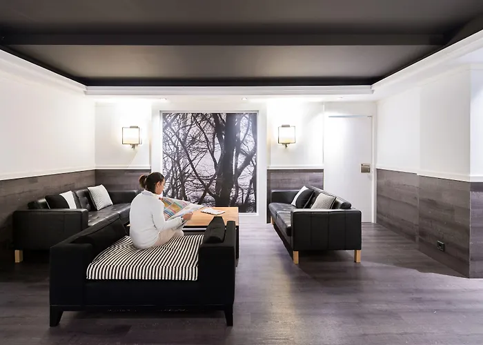 Hotel Paral-lel